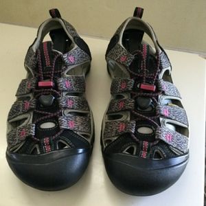 KEEN WOMEN'S NEWPORT H2 Sz 9.5
